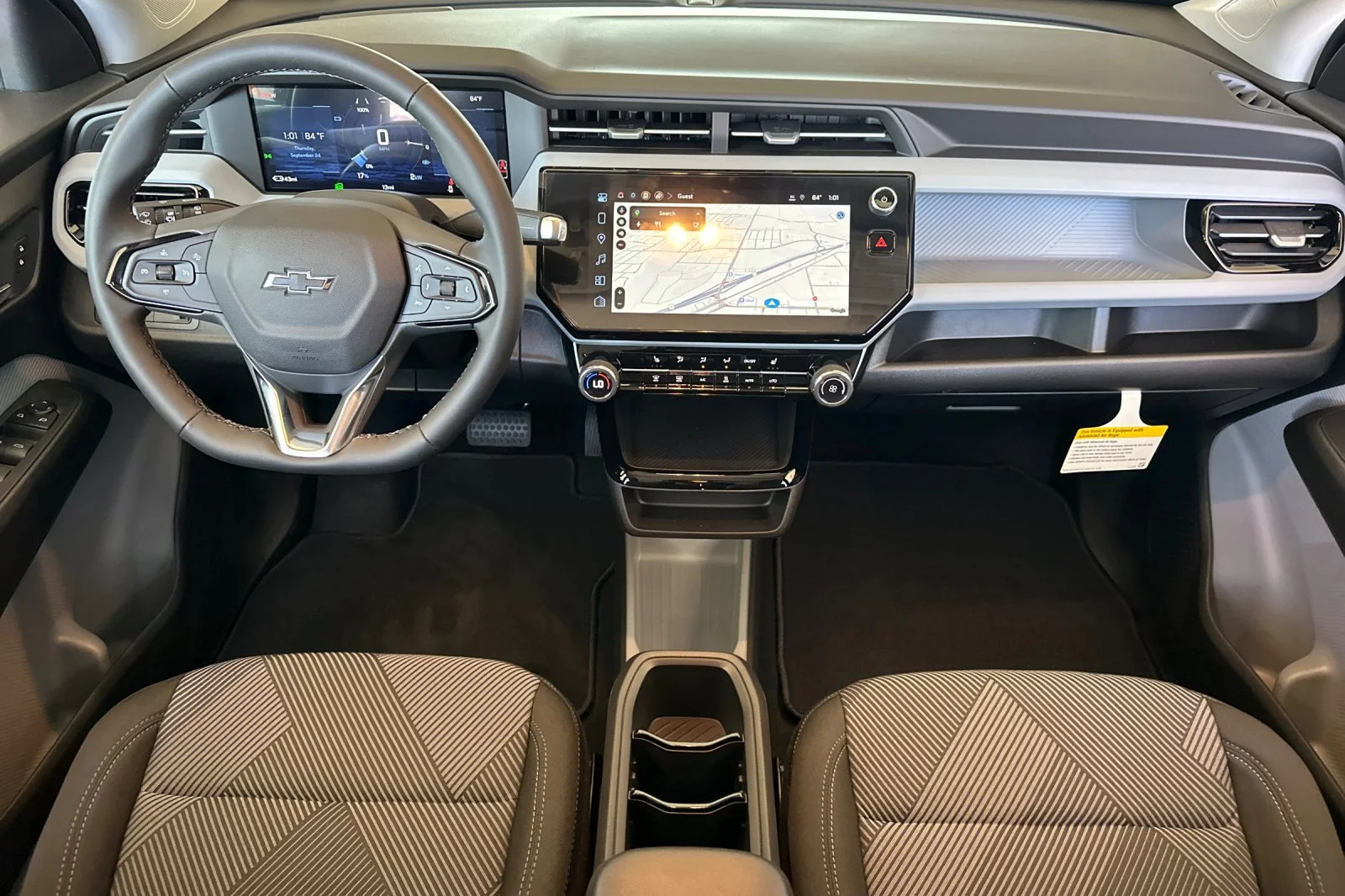 New 2027 Summit White Chevrolet LT image 13