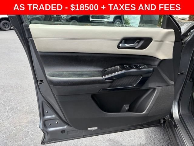 Used 2022 Gray Nissan SV 2WD image 12