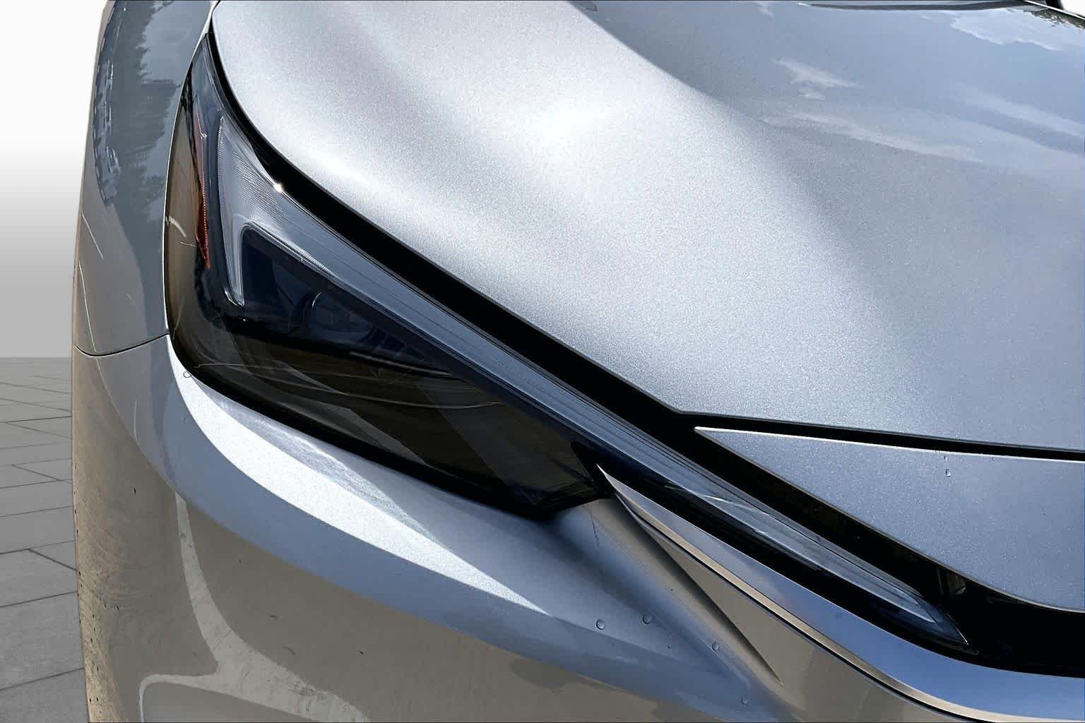 Used 2025 Celestial Silver Metallic Lexus Premium image 28