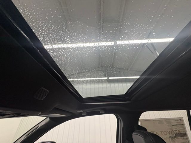 New 2026 Ice Cap Toyota 4Runner TRD Off-Road Premium image 37