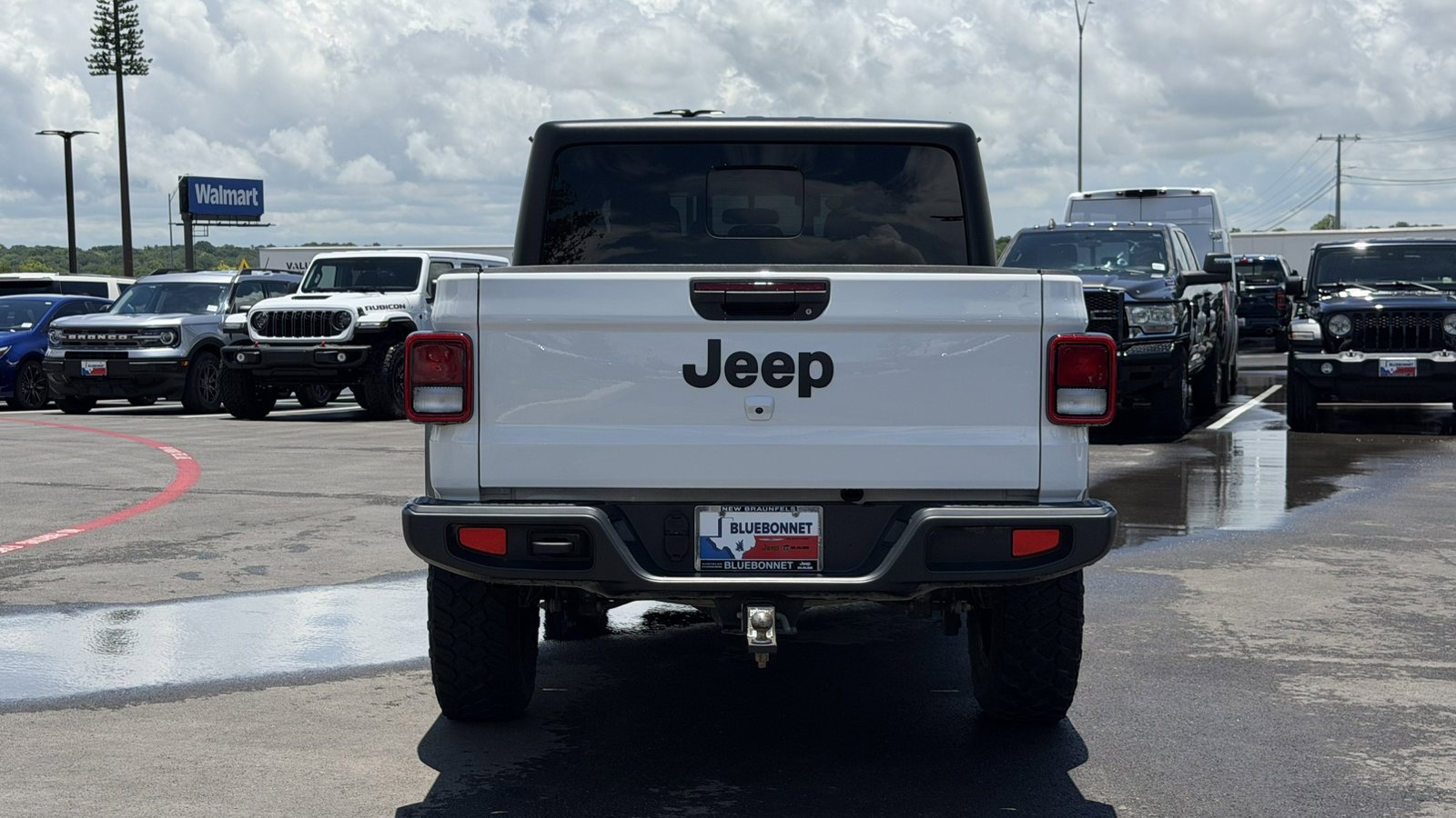 Used 2022 Bright White Clearcoat Jeep Sport image 6