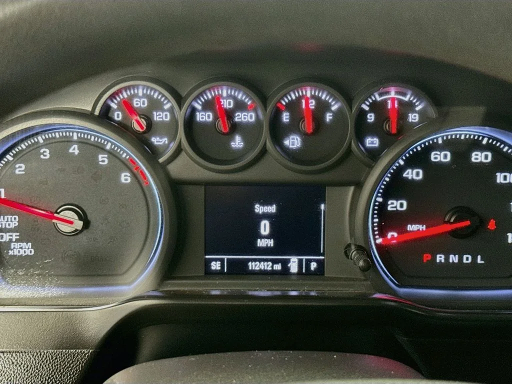 Used 2021 White Chevrolet Custom image 14
