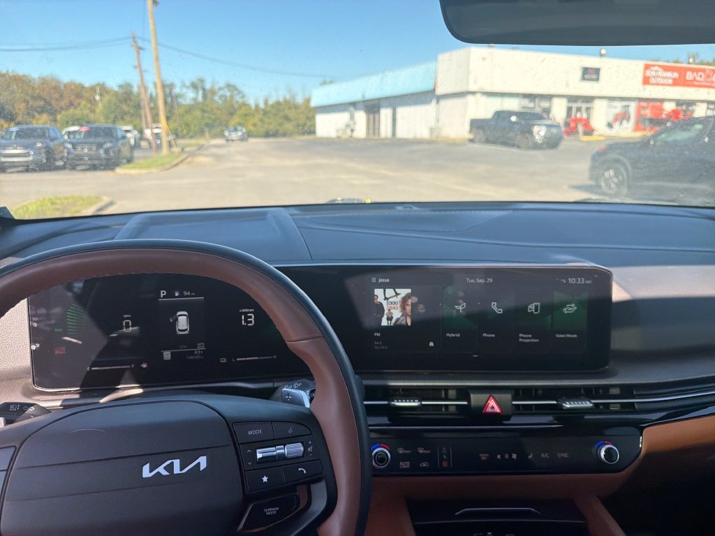 Used 2026 Black Kia X-Line image 20