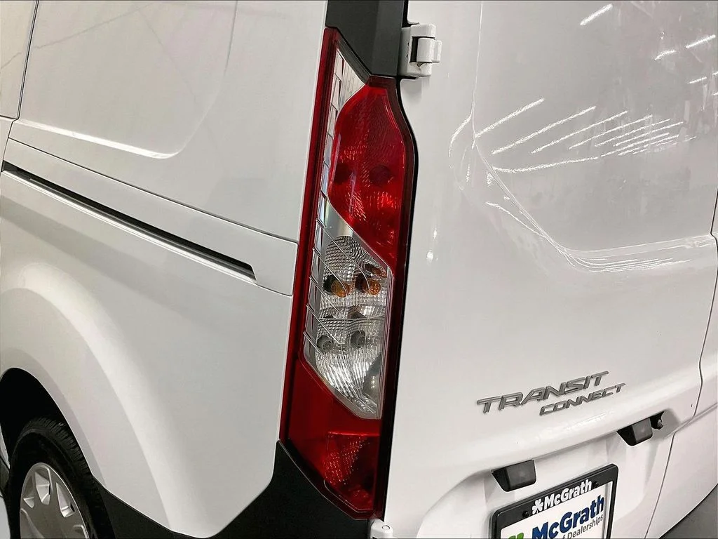 Used 2017 White Ford XL image 34