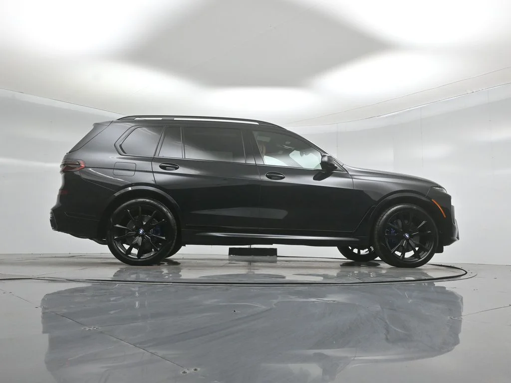 Used 2026 Black BMW xDrive40i image 49