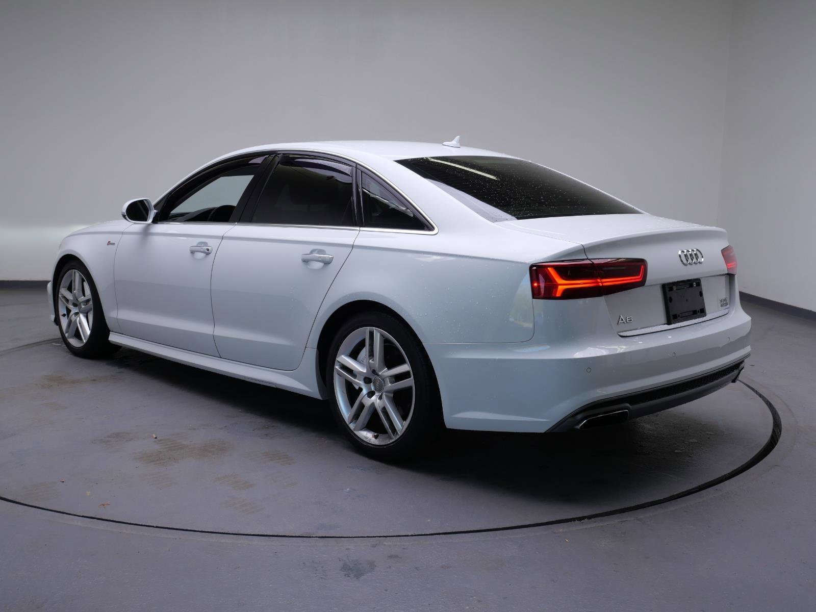Used 2016 Glacier White Audi 3.0T Premium Plus image 7