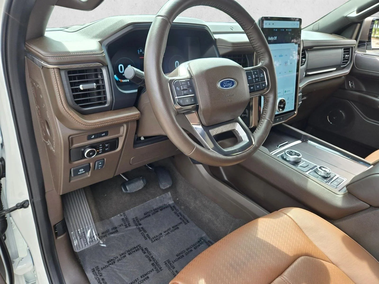 Used 2023 Star White Metallic Tri-Coat Ford King Ranch image 10