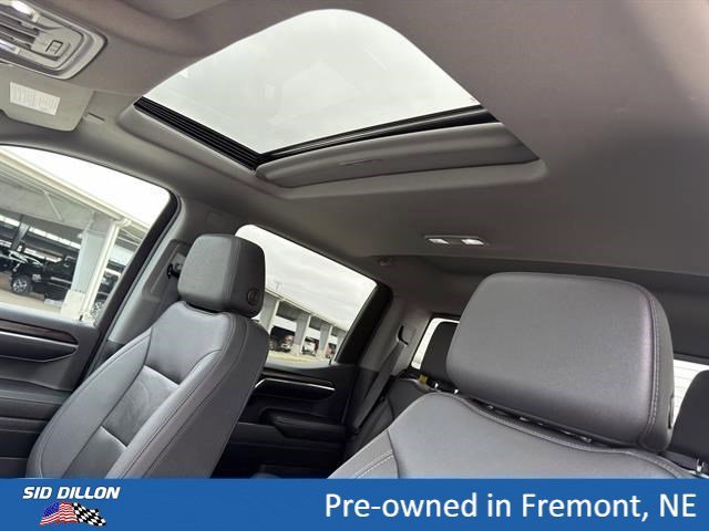 Used 2024 Onyx Black GMC SLT image 16