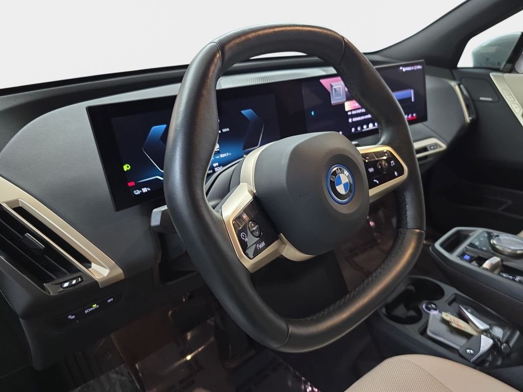 Certified Used 2024 White BMW xDrive50 image 16
