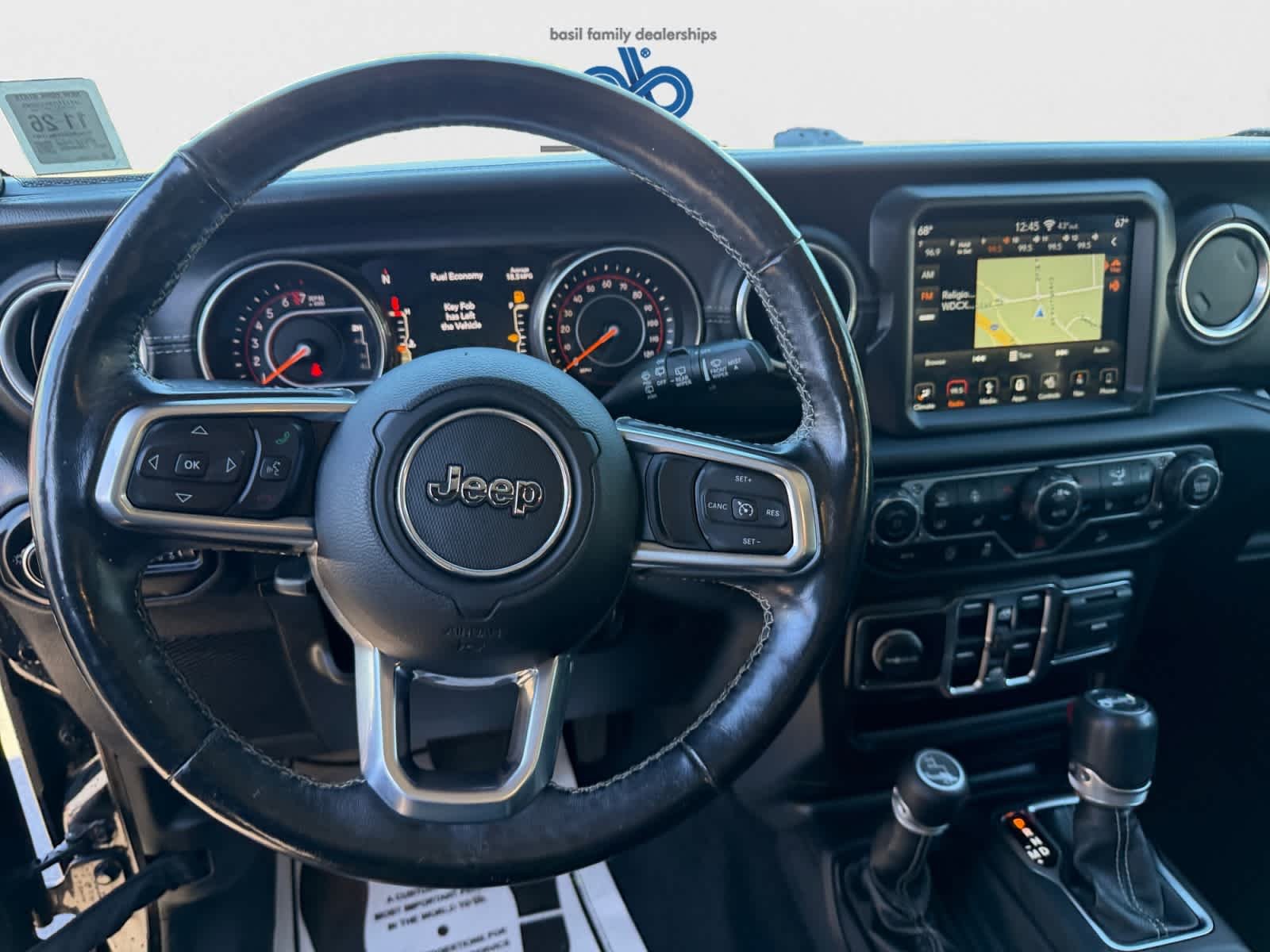 Used 2019 Black Jeep Sahara image 16