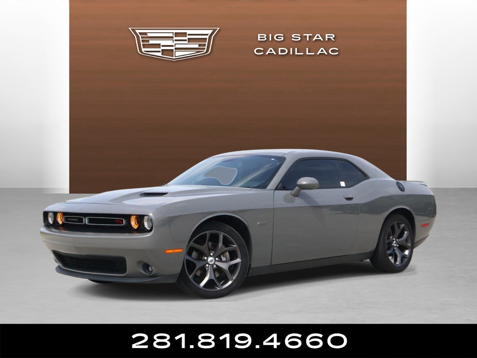2018 Dodge Challenger R/T Plus's photo
