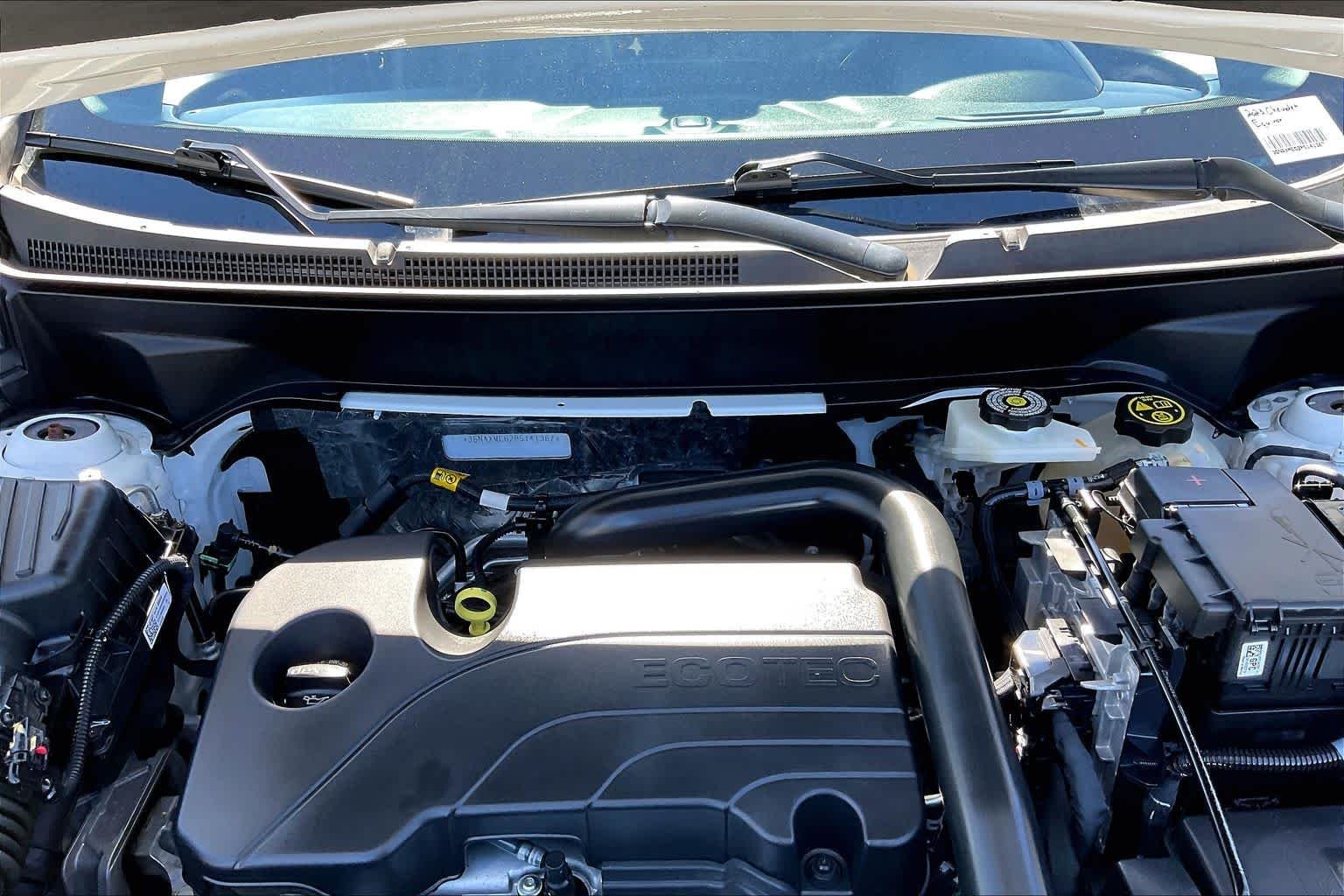 Used 2023 Summit White Chevrolet RS image 28