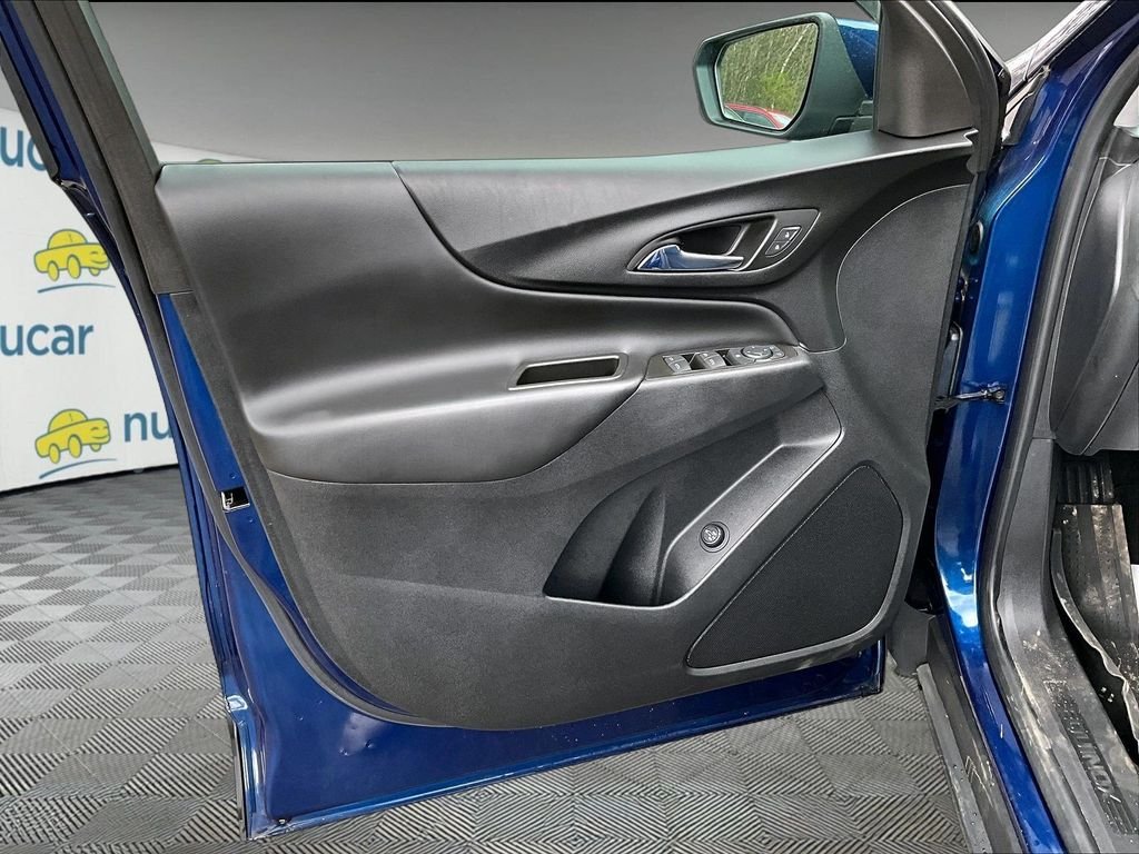 Used 2022 Blue Chevrolet LT image 10