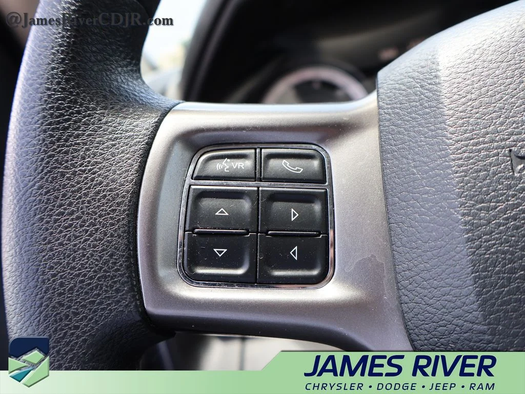 Used 2023 White Ram SLT image 25