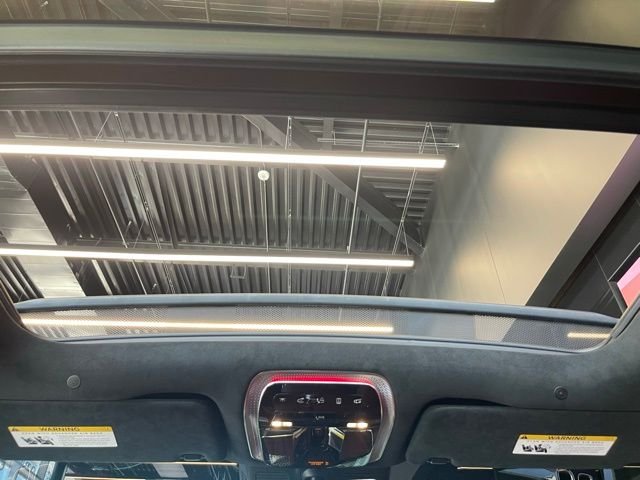 2025 Mercedes-Benz S-Class S 63 - Photo 36