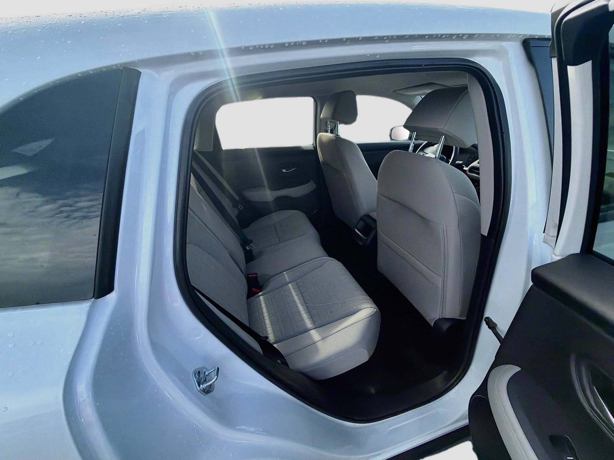 New 2027 Platinum White Pearl Honda LX image 20