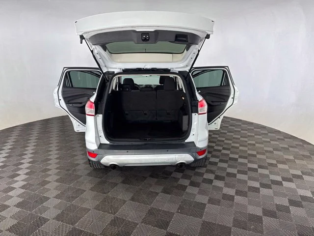 Used 2015 White Ford SE image 15