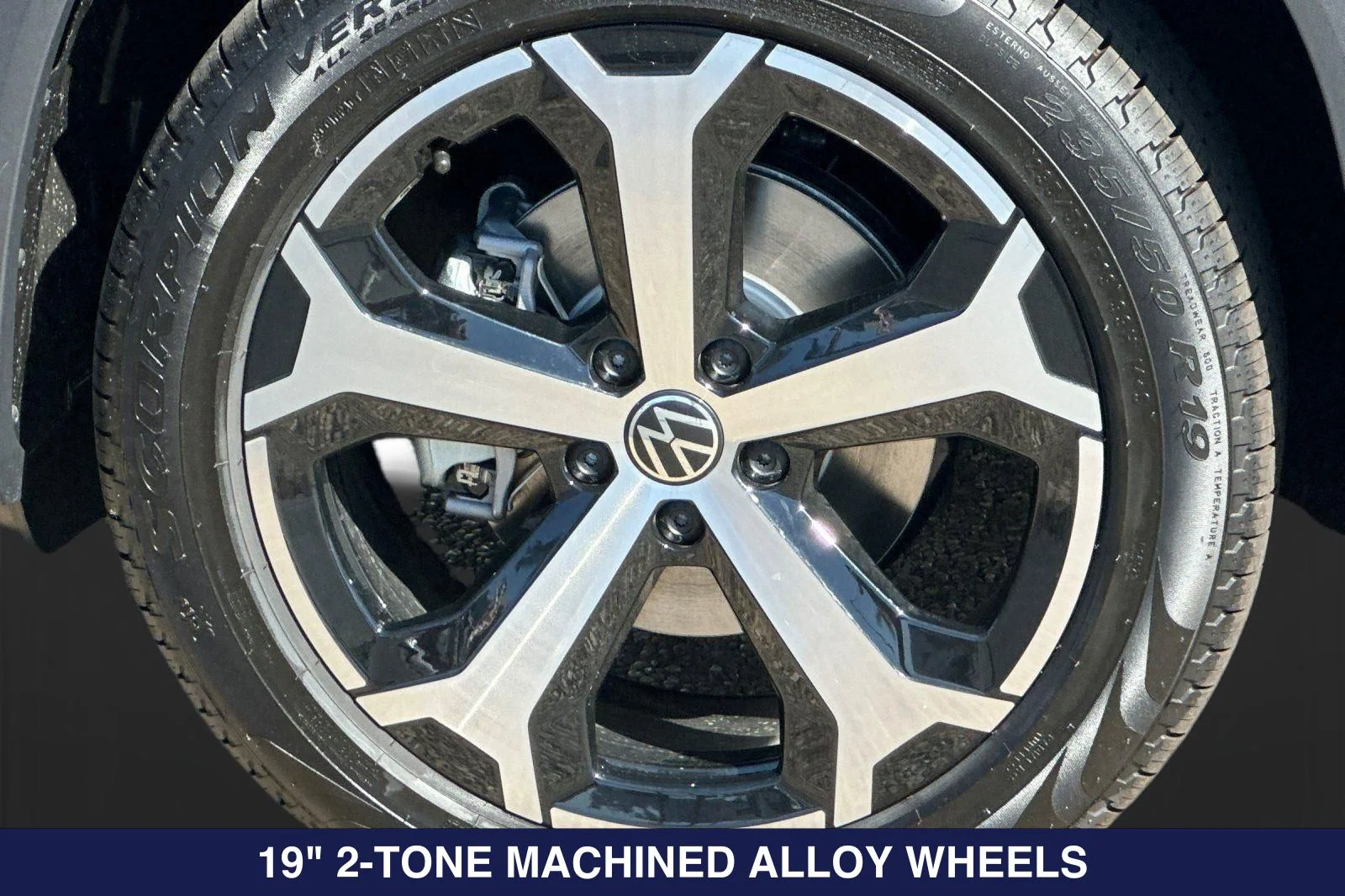 New 2026 Blue Volkswagen 2.0T SE image 24