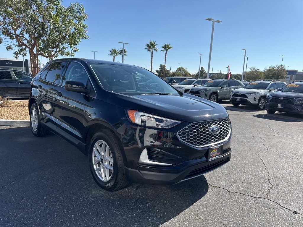2024 Ford Edge SEL photo 4