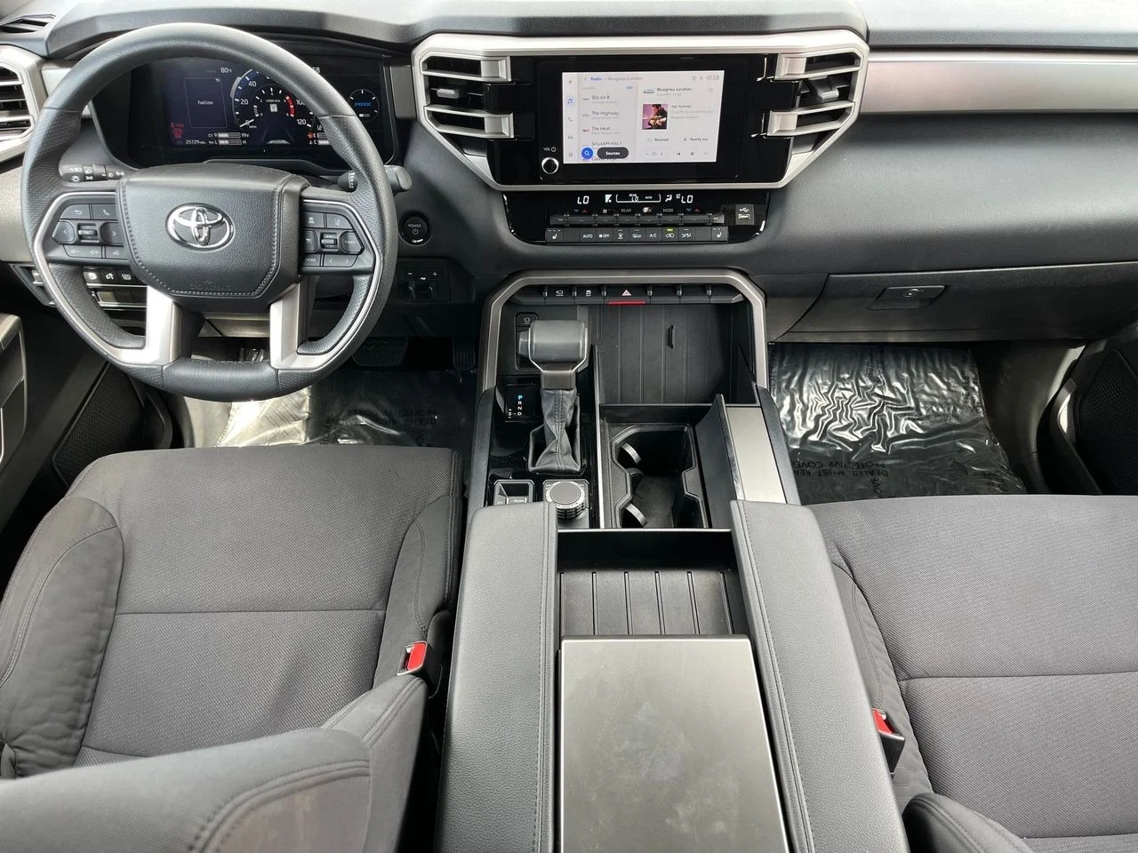 2025 Toyota Sequoia SR5 - Photo 12