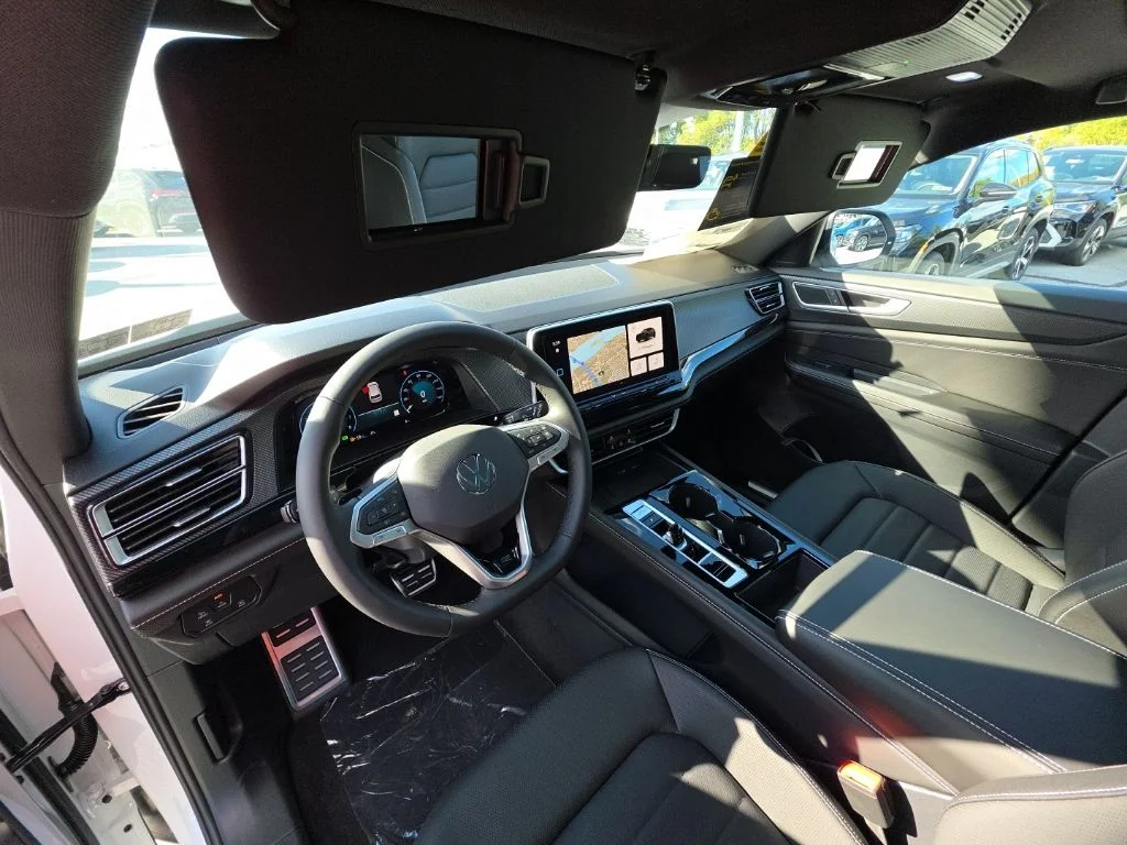 2026 Volkswagen Atlas Cross Sport SEL R-LINE - Photo 16