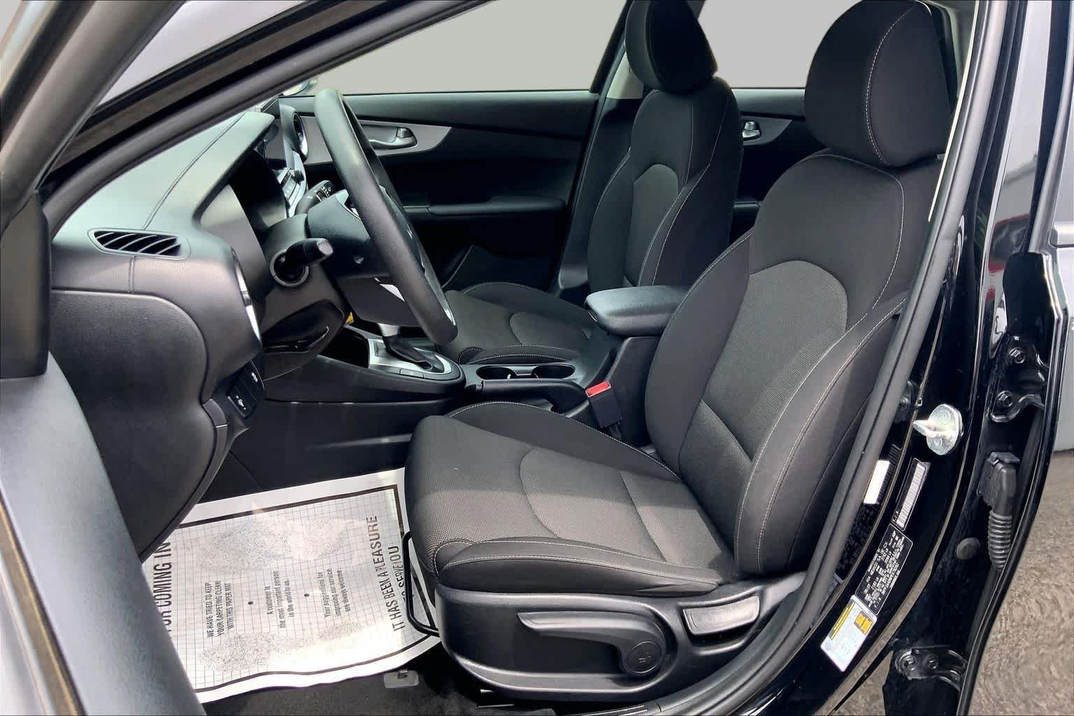 Certified Used 2023 Aurora Black Kia LXS image 8