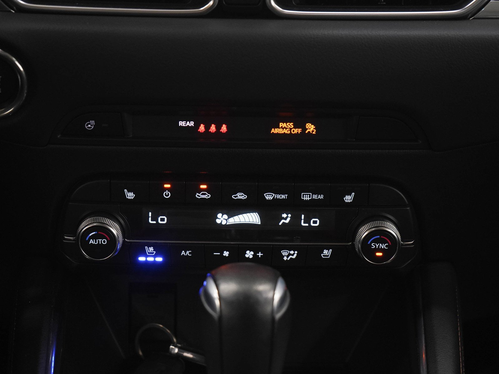 Used 2019 Machine Gray Metallic Mazda Grand Touring image 19