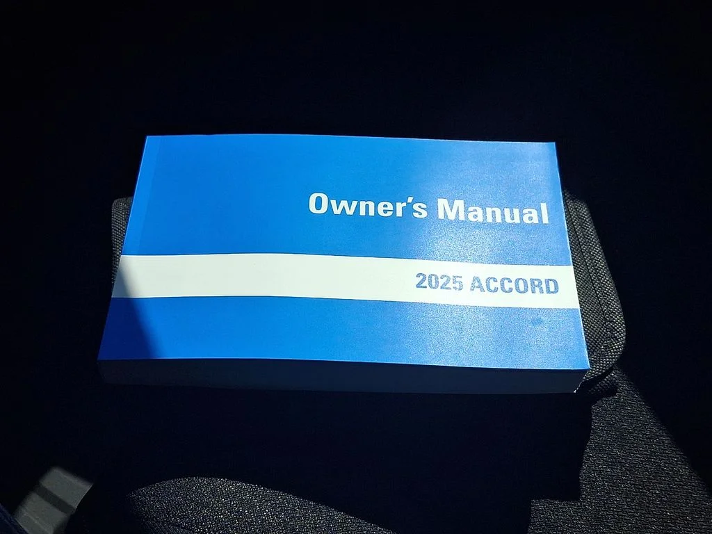 Certified Used 2025  Honda SE image 25