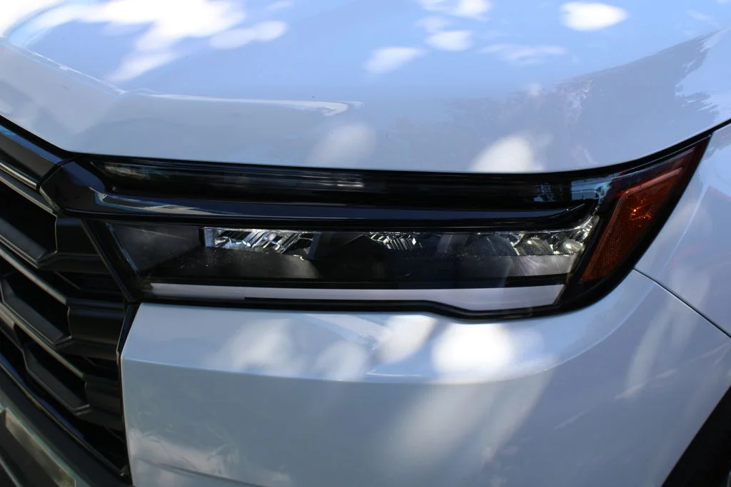 New 2026 Platinum White Pearl Honda AWD EX-L image 11