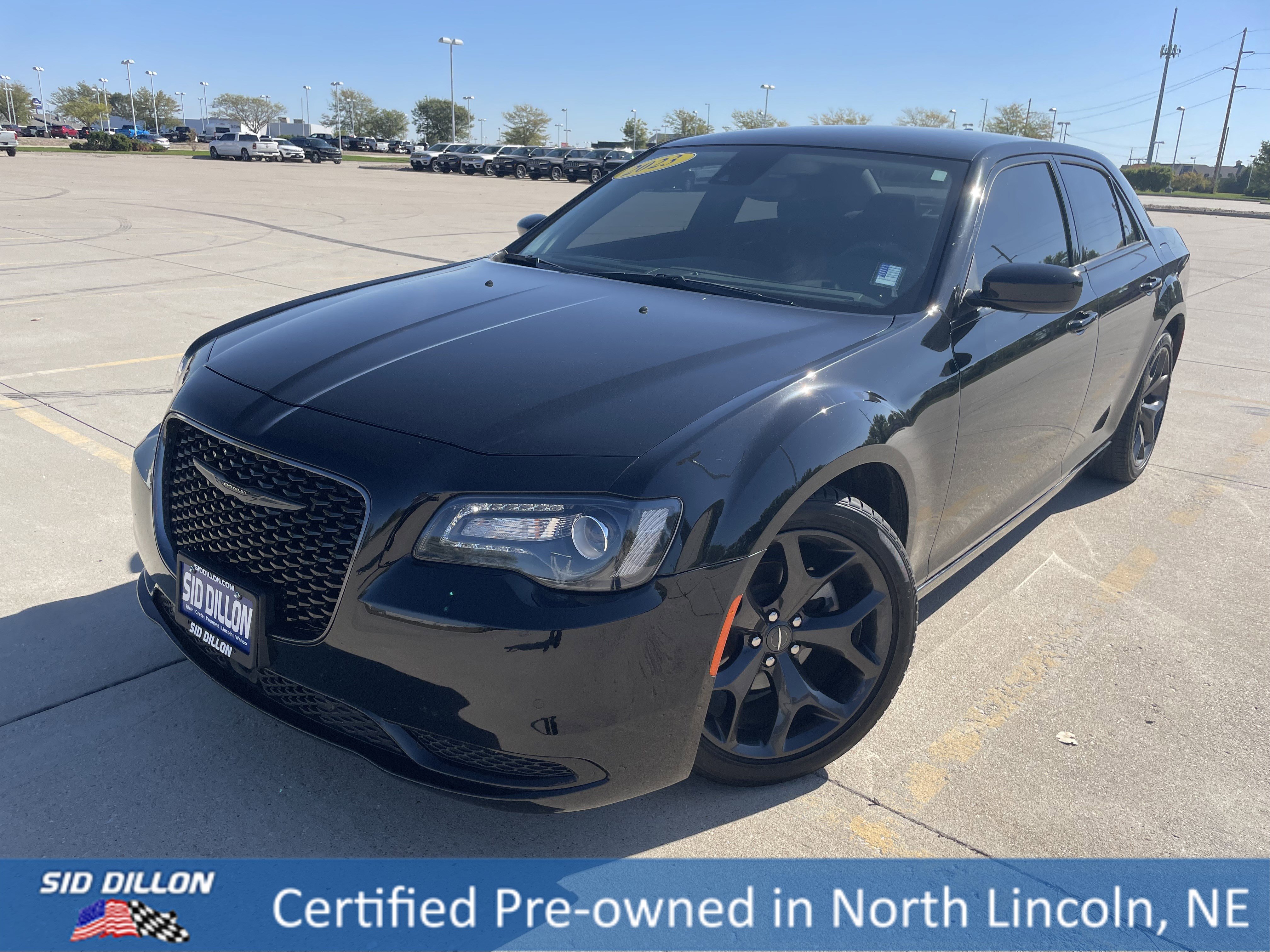 2023 Chrysler 300 Touring