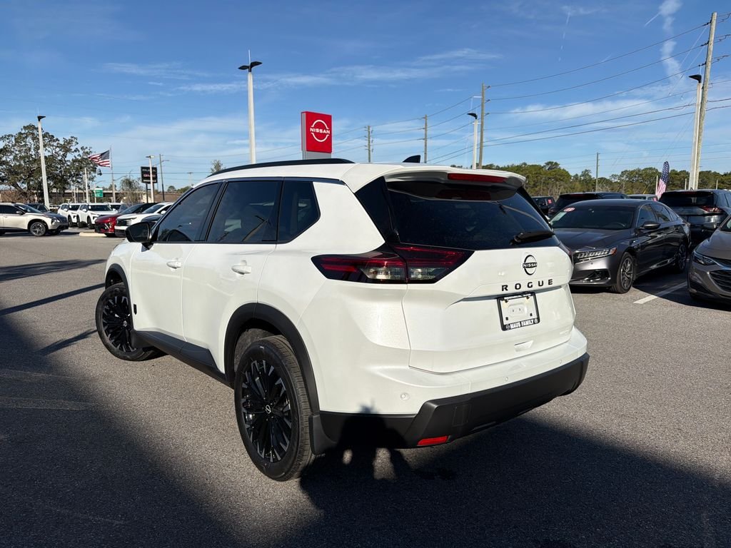 New 2026 Nissan Rogue Dark Armor 4D Sport Utility