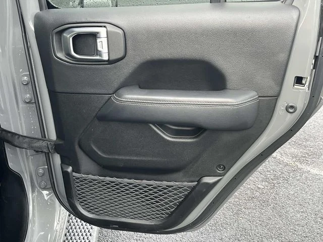 Used 2023 Gray Jeep Sahara image 20