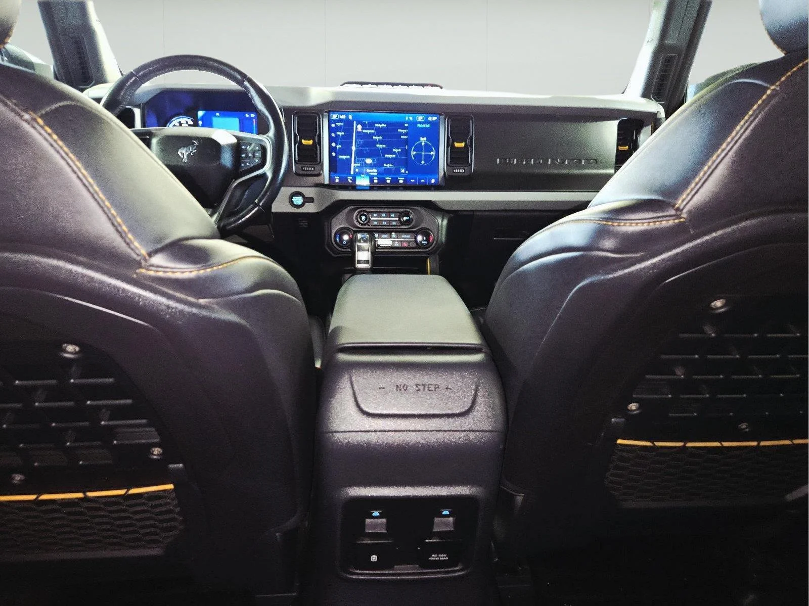 Used 2022 Cactus Gray Ford Badlands Advanced image 47