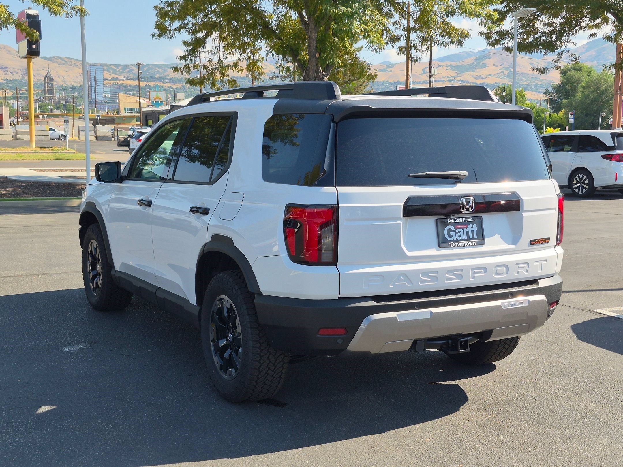 New 2026 Platinum White Pearl Honda TrailSport Elite image 5