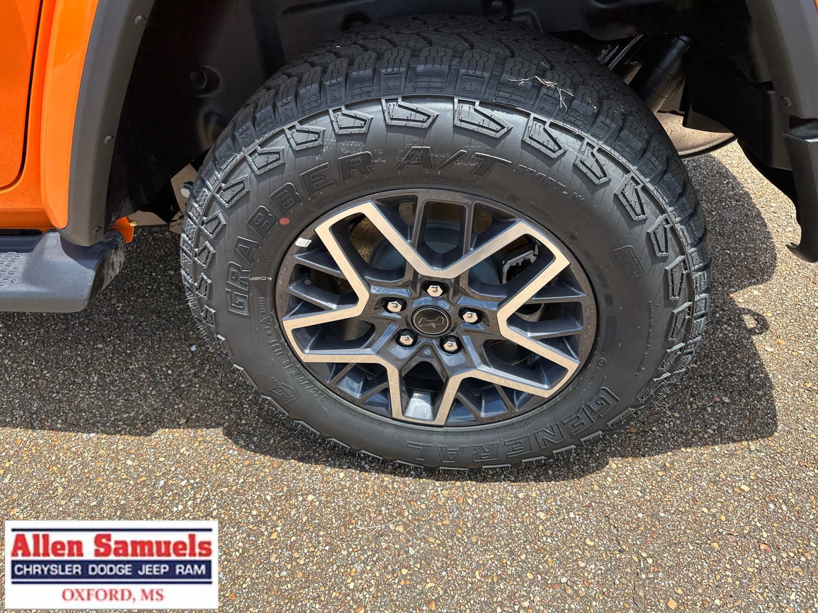 New 2026 Joose Exterior Paint Jeep Sahara image 47