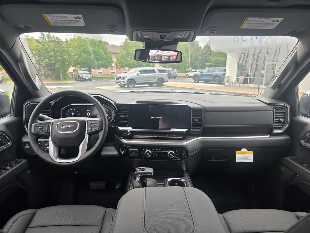 2026 GMC Sierra 1500 SLT - Photo 12