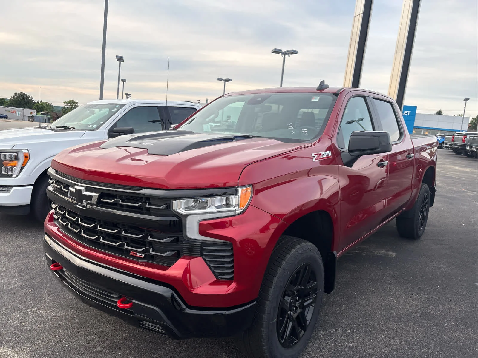 2026 Chevrolet Silverado 1500 LT Trail Boss 4X4 Crew Cab Short Box's photo
