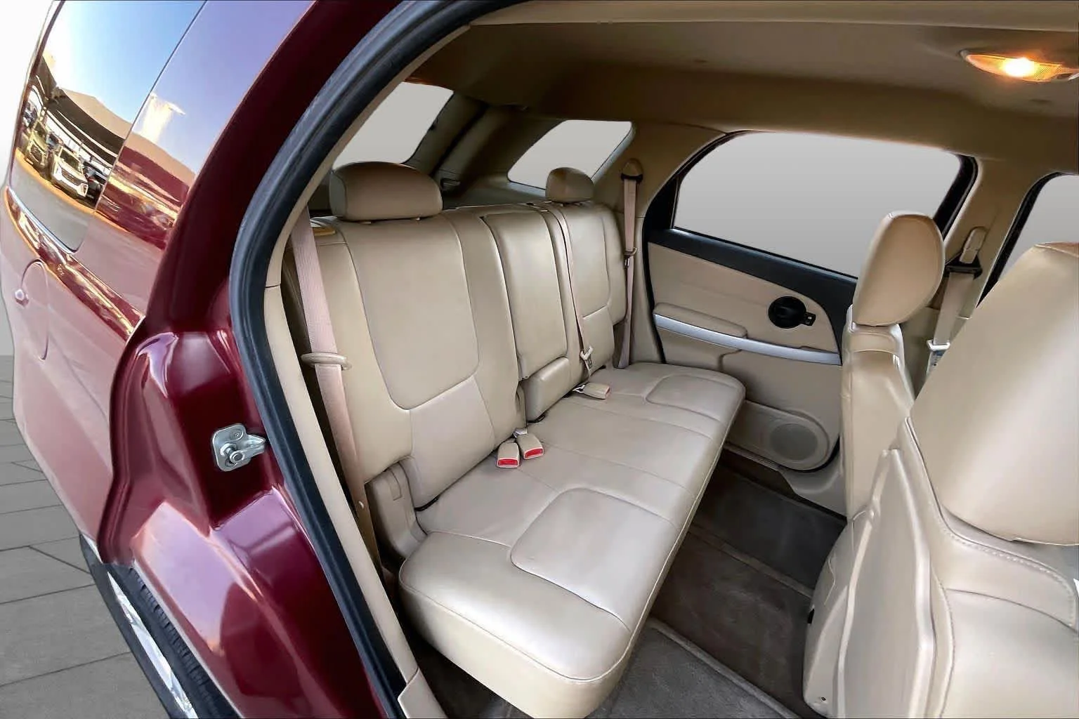 Used 2007 Deep Ruby Metallic Chevrolet LT image 16