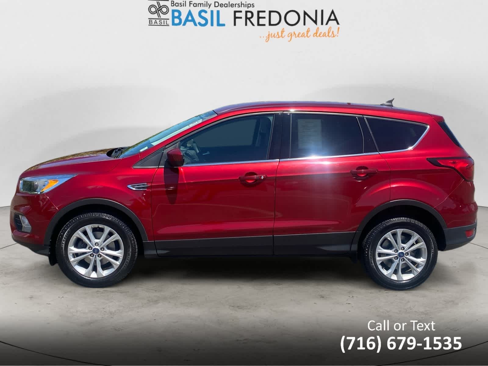 Used 2019 Ruby Red Metallic Tinted Clearcoat Ford SE image 2