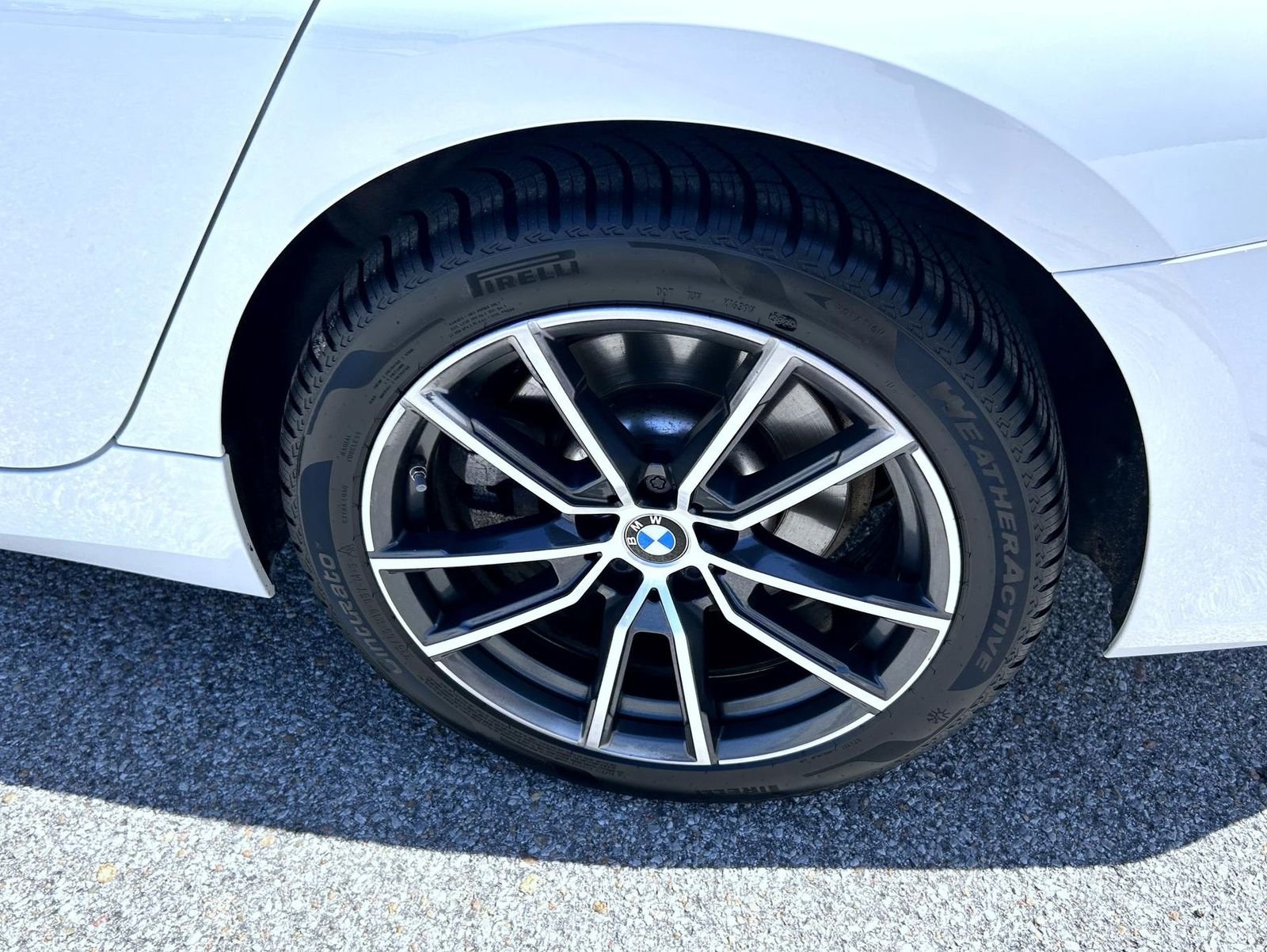 2021 BMW 3 Series 330i - Photo 23