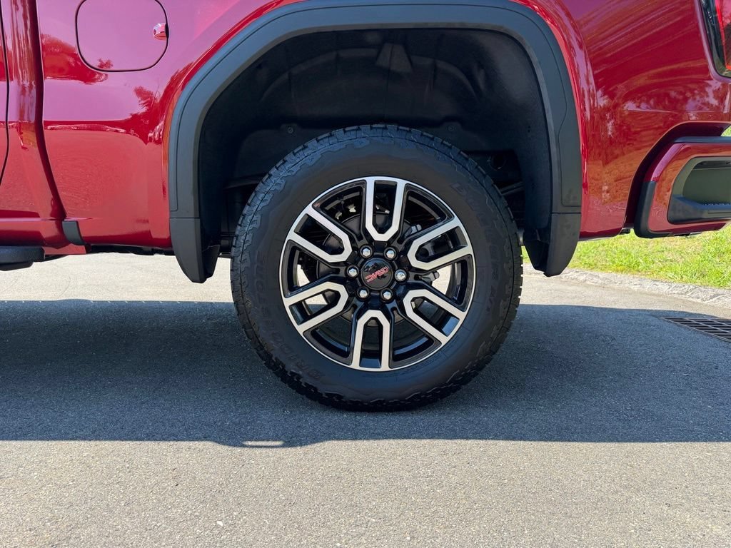 2026 GMC Sierra 1500 AT4 - Photo 9