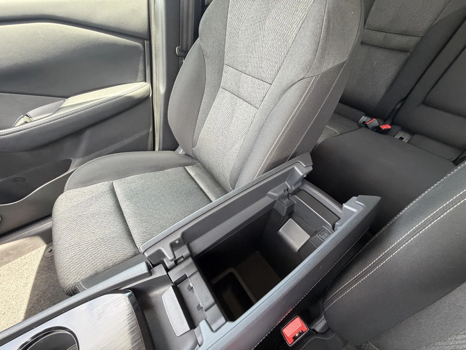 Used 2025 Gun Metallic Nissan SV image 14