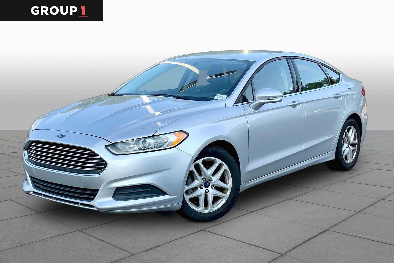 2015 Ford Fusion SE