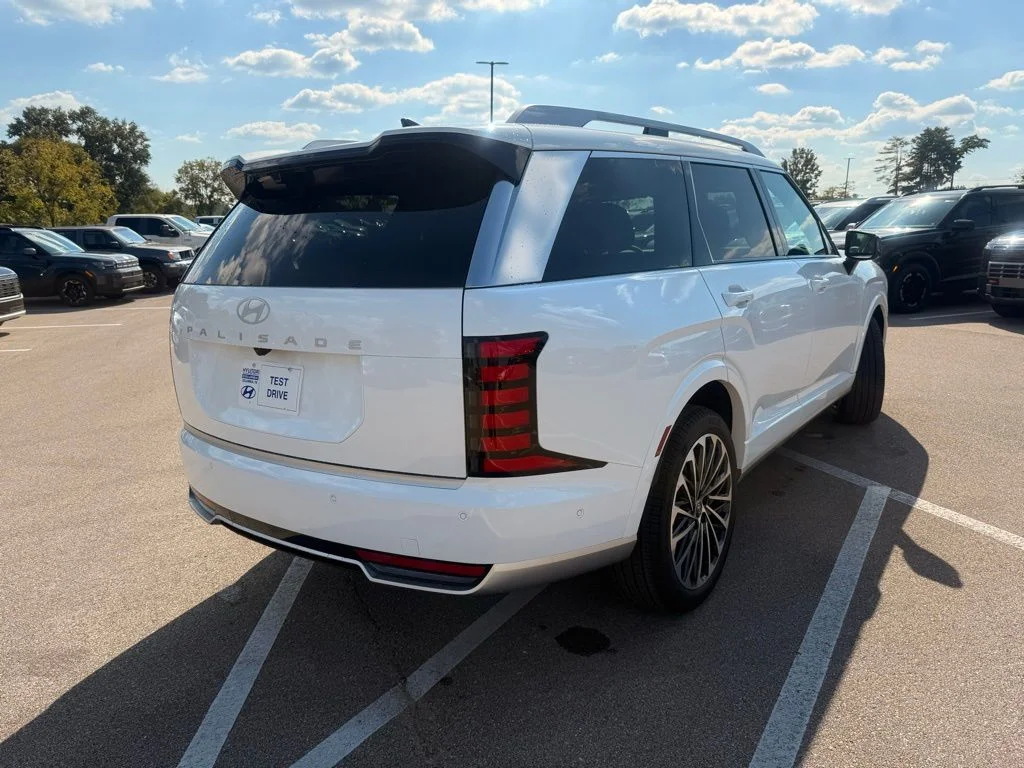 New 2026 Creamy White Pearl Hyundai Calligraphy image 8