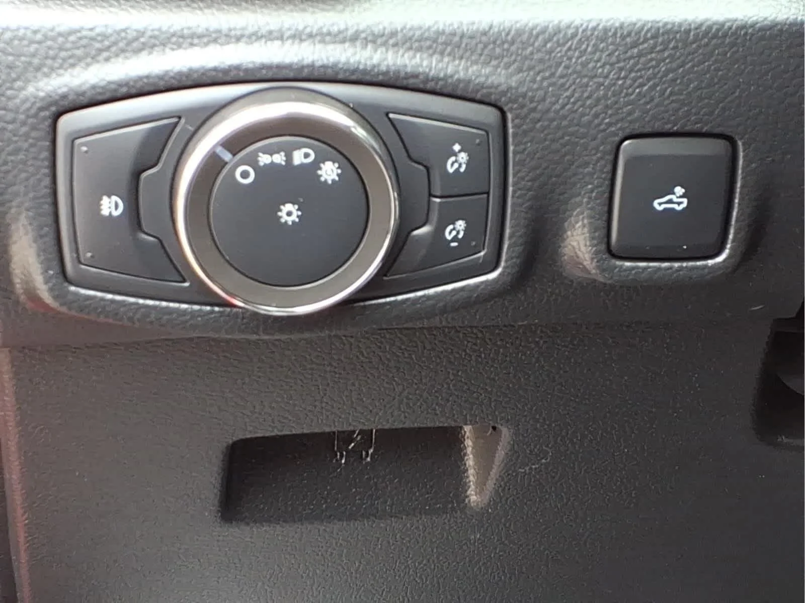 Used 2020 Race Red Ford XLT image 23