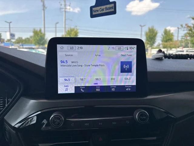 Used 2023 Gray Ford Active image 17