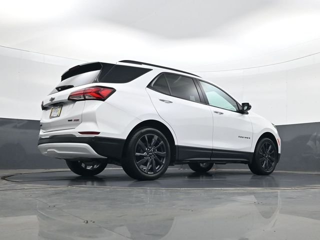 Used 2023 White Chevrolet RS image 25