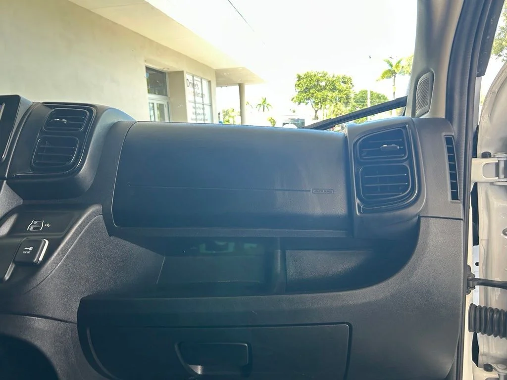 Used 2025 White Ram High Roof image 21