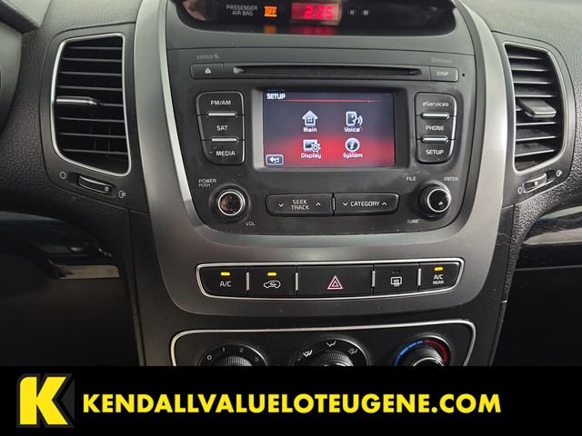 Used 2014 Silver Kia LX image 13