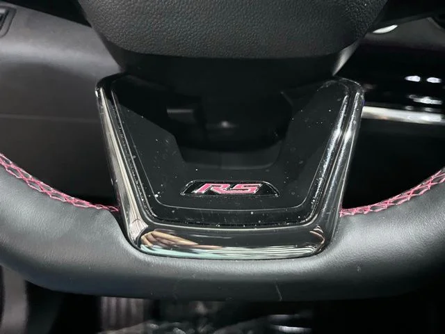 Used 2025 Black Chevrolet RS image 28